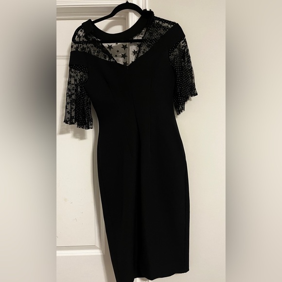Beautiful black mid length dress - Picture 2 of 4